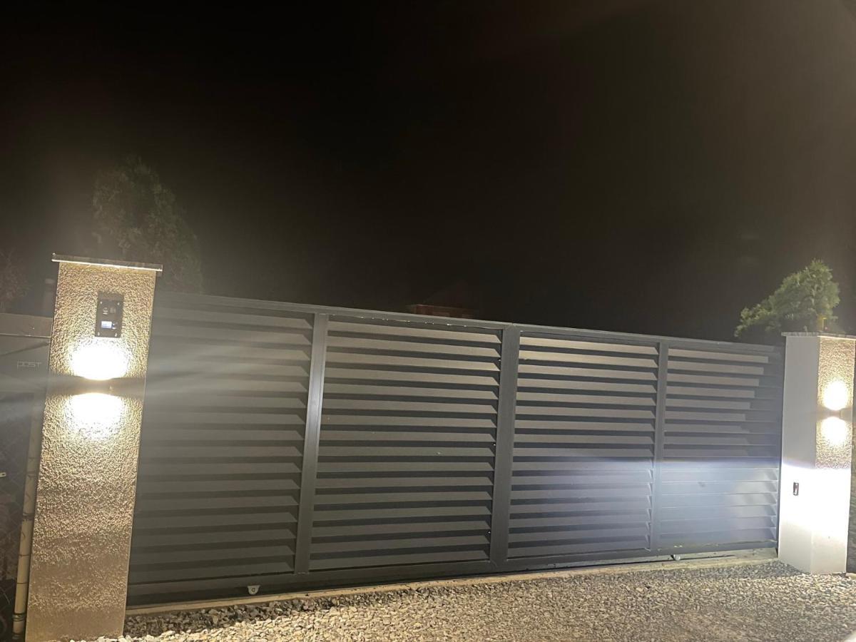 Grabrov Potok Modern House Surrounded By Nature מראה חיצוני תמונה